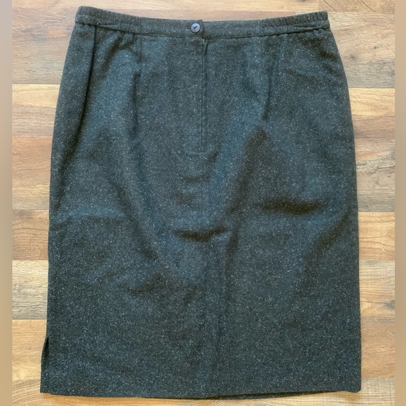 Norton Speckled Wool Pencil Skirt - Picture 3 of 5